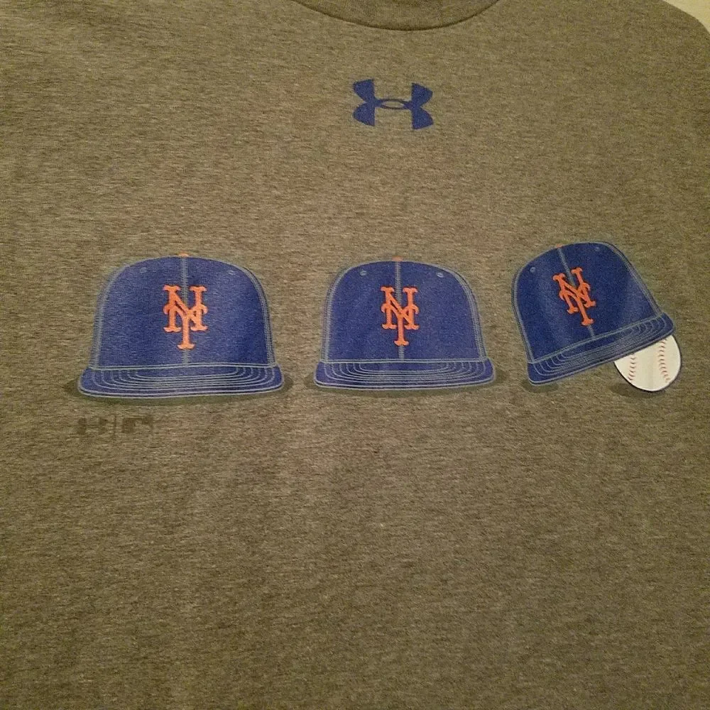 Under Armour size M baseball t-shirt - Picture 2 of 3